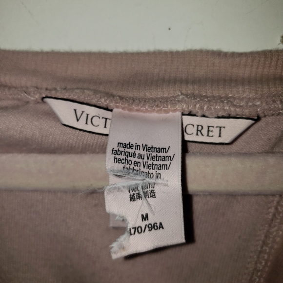 5/$20 Victoria's Secret - Picture 2 of 3